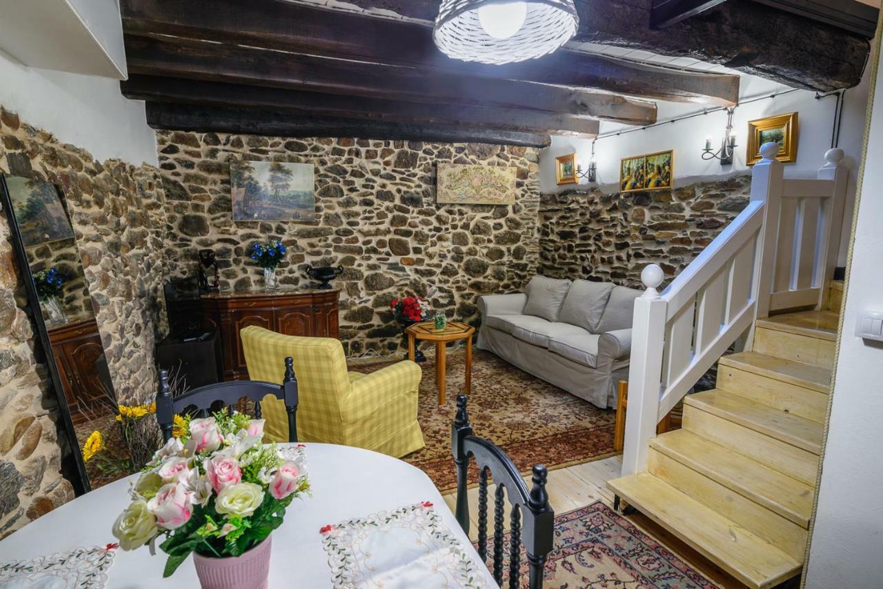 モンフォルテ・デ・レモス Casa Do Pesoヴィラ エクステリア 写真